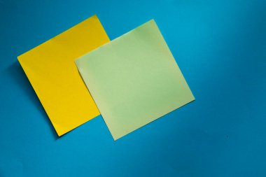 notlar için kağıt yer imleri, renkli arkaplan