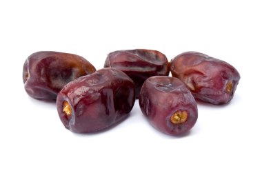 Beyaz arka planda taze taze tatlı tarihler