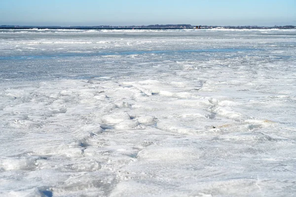 바다 만을 덮고 있는 얼음. Images from Lomma, Sweden — 스톡 사진