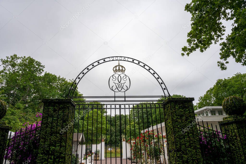 Gate to the summer residence of the Royal family of Sweden