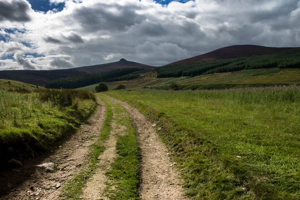 Trilha Caminhada Parque Nacional Cairngorms Colina Clachnaben Distância Glen Dye — Fotografia de Stock