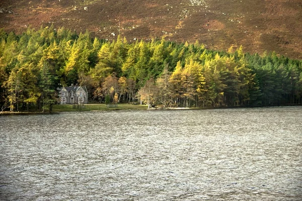 Glas Allt Shiel Glassalt Lodge Auf Dem Balmoral Estate Ufer — Stockfoto