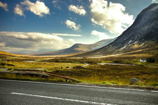 Glencoe, İskoçya 'nın güzel manzarası