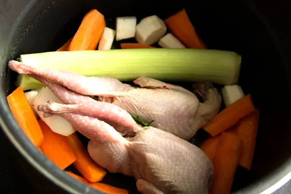 Fresh raw uncooked quails meat. Soup preparation. — Stock Image Fresh Raw Uncooked Quails Meat Soup Preparation Royalty Free Stock Images