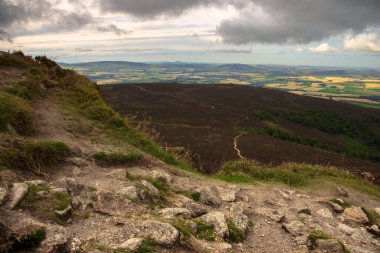 Dağlarda manzara var. Aberdeenshire, İskoçya, İngiltere