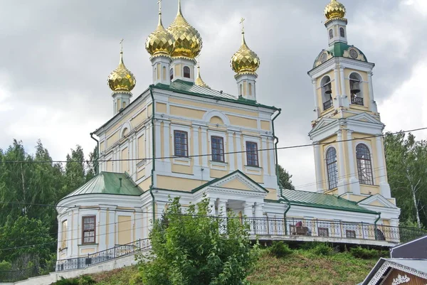 Iglesia Resurrección Cristo 1817 Una Iglesia Ortodoxa Ciudad Del Volga — Foto de Stock