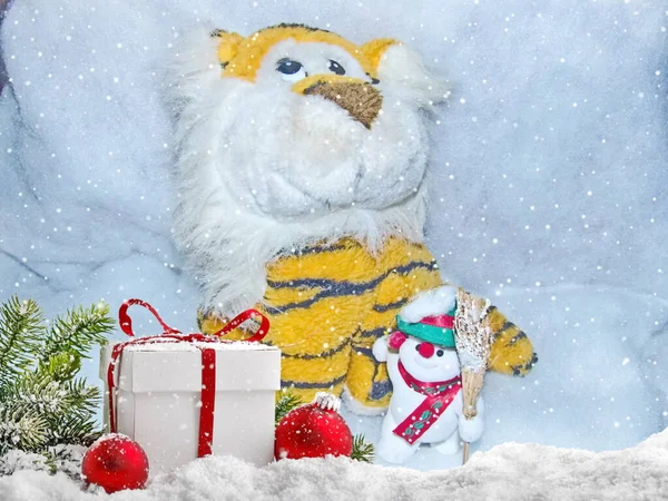 Тигр Символ Нового Года 2022 Года Восточному Календарю Веселый Снеговик — стоковое фото