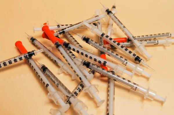 Verschillende spuiten zonder medicatie voor injectie Stockafbeelding