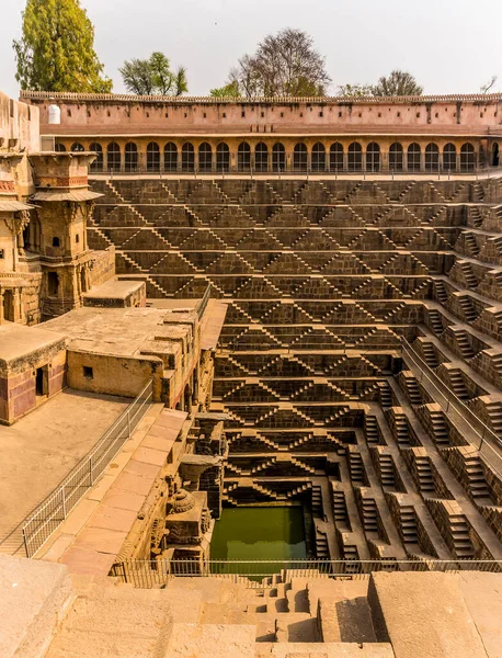 Una Vista Hacia Abajo Pozo Abhaneri Cerca Jaipur Rajasthan India — Foto de Stock