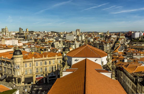 Uma Vista Sobre Telhados Porto Portugal Numa Tarde Ensolarada — Fotografia de Stock