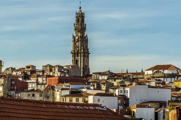 Uma Vista Sobre Telhados Antigo Bairro Porto Portugal Numa Tarde — Fotografia de Stock