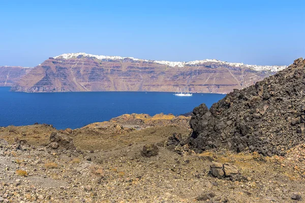 Blick Über Die Zerklüftete Landschaft Der Vulkaninsel Nea Kameni Santorin — Stockfoto