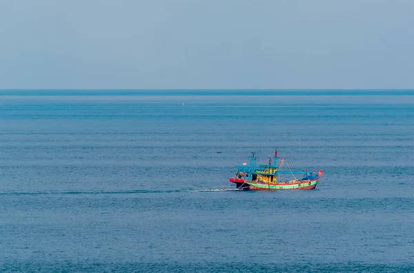 Traditional Fishing Vessel Offshore Island Bali Asia — Stock Photo, Image