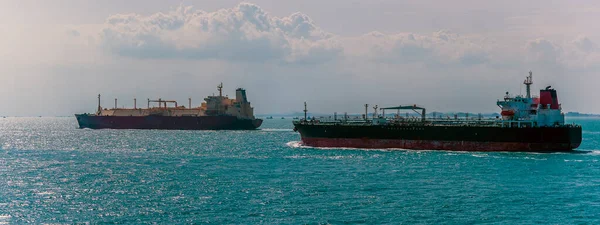 Pair Commercial Tankers Sailing Sunset Singapore Straits Asia Summertime — Stock Photo, Image