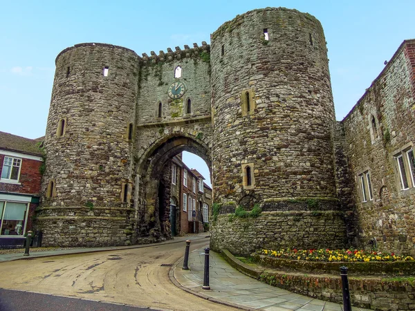 Uma Vista Landgate Medieval Que Conduz Centro Cidade Rye Sussex — Fotografia de Stock