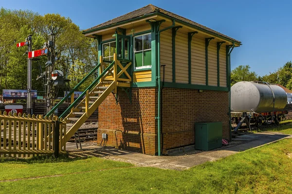Una Vista Través Del Ferrocarril Bluebell Sussex Reino Unido Día — Foto de Stock