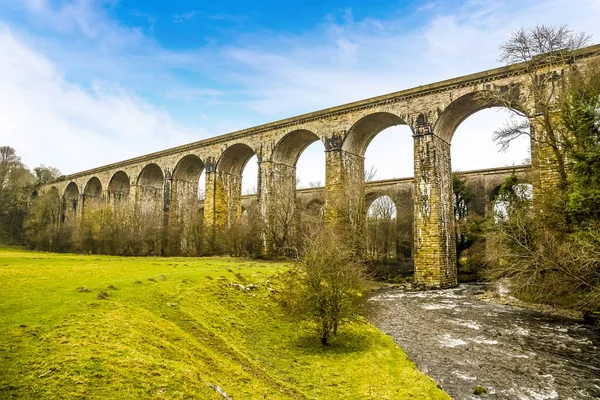 Veduta Verso Alto Dell Acquedotto Del Viadotto Ferroviario Chirk Galles — Foto Stock