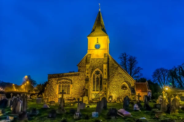 Une Église Médiévale Mise Évidence Contre Ciel Nocturne Sanderstead Croydon — Photo
