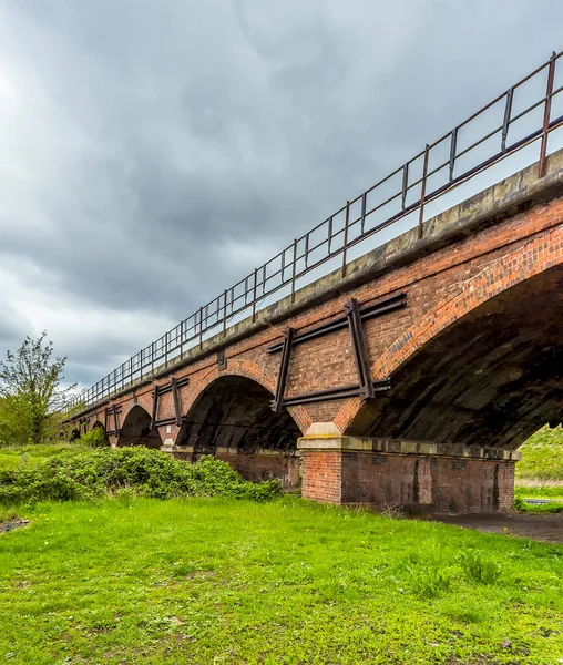 View Manton Railway Viaduct Outskirts Worksop Nottinghamshire Springtime — Stock Photo, Image