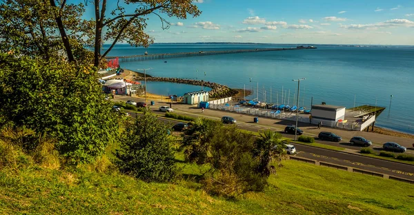 Southend Sea Tengerpart Sós Vizű Lagúnával Világ Leghosszabb Gyönyörmólójával — Stock Fotó