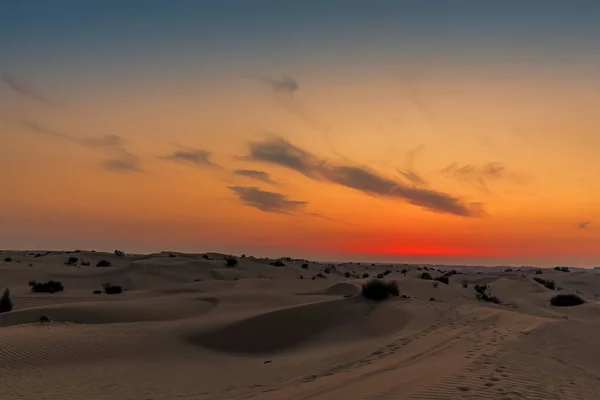 Piaszczyste Wydmy Nocne Niebo Zachodzie Słońca Pustyni Poza Dubajem Zjednoczone — Zdjęcie stockowe