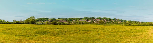Uma Vista Panorâmica Através Dos Campos Direção Aldeia Napton Warwickshire — Fotografia de Stock