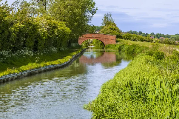 Pohled Adkins Lock Směrem Mostu Oxford Canal Blízkosti Vesnice Napton — Stock fotografie