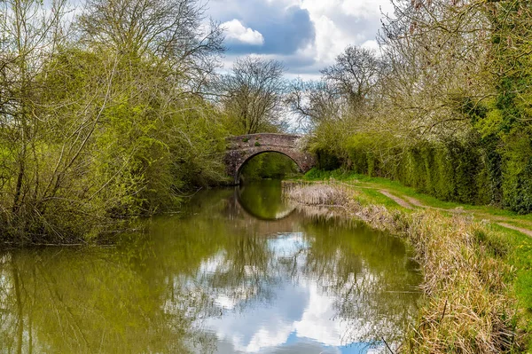 Reflexiones Sobre Gran Canal Unión Cerca Smeeton Westerby Reino Unido — Foto de Stock