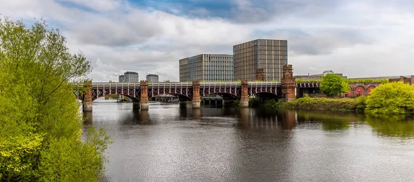 Una Vista Hacia City Union Railway Bridge Glasgow Día Verano — Foto de Stock