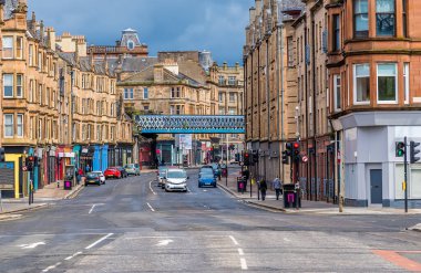 Glasgow 'da bir yaz günü Saltmarket Caddesi manzarası