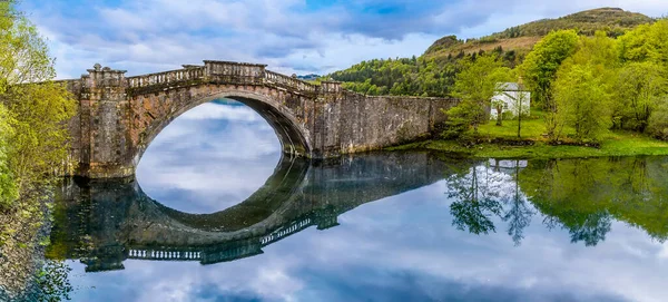 View Old Bridge Loch Fyne Inveraray Scotland Summers Day — Stok fotoğraf