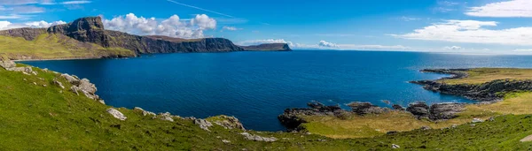 Panorama View Lighthouse Neist Point Bay Island Skye Scotland Summers — Stock Photo, Image