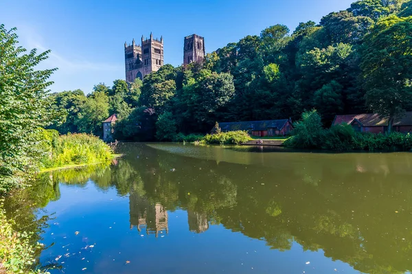 Θέα Στον Ποταμό Φορέστε Προς Τον Καθεδρικό Ναό Στο Durham — Φωτογραφία Αρχείου