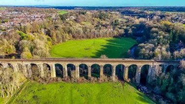 Wrexham, Galler 'deki Chirk viyadükünden çekilen bir hava manzarası