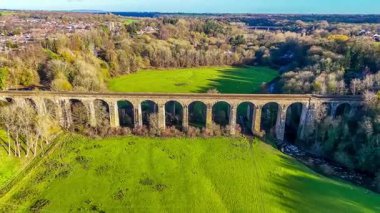 Wrexham, Galler 'deki Chirk viyadükünden çekilen bir hava manzarası
