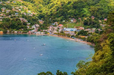 Ocak ayında Tobago 'da Charlotteville' e doğru bir manzara.