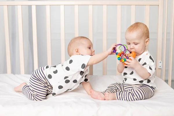 Two Twin Babies Play Crib Concept Relationship Children Brother Sister — Stock Photo, Image