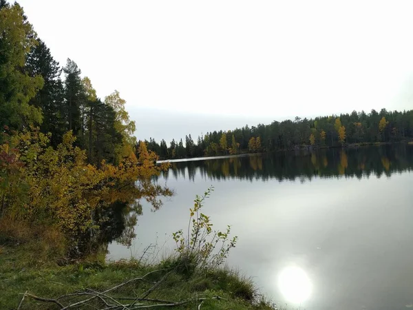 Lac Dans Les Montagnes Automne — Photo