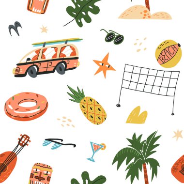 Hawaii yaz tatilinde kusursuz bir düzen. Palmiye ağacı, sörf tahtaları, Tiki maskesi, ukulele, plaj voleybolu.