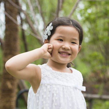 küçük Asyalı kız