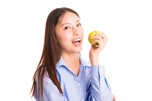 Junge Geschäftsfrau steht isoliert auf weißem Grund — Stockfoto