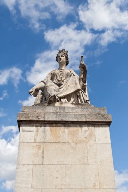 Heykelin üzerine seine köprü pont du atlıkarınca paris