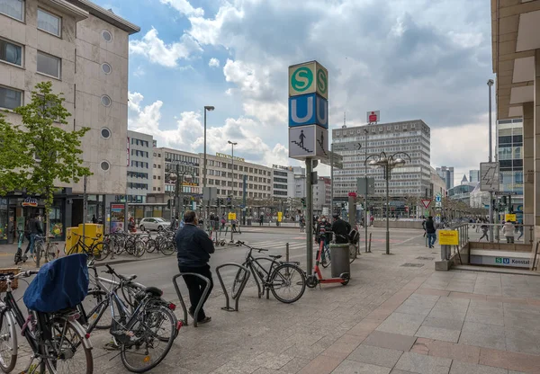 Frankfurt Main Germany May 2021 Large Konstablerwache Square Downtown Frankfurt — Stock Photo, Image