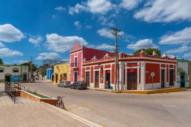 HOPELCHEN, MEXICO-MARCH 14, 2018: tarihi binaları Hopelchen, Campeche, Meksika