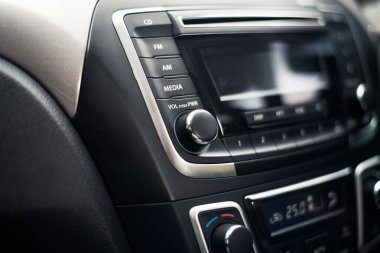 Siyah Modern iç mekan arabasını kapatın..