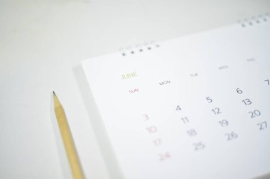 Planlamada bulanık beyaz takvim.