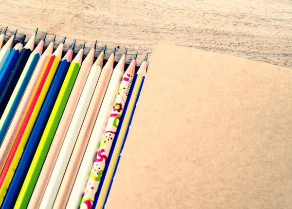 Μολύβι στυλ vintage χρώμα. — Φωτογραφία Αρχείου
