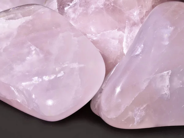 Gül kuvars kristal değerli taşlar makro yakın çekim