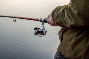 Gün batımı balıkçılık, balıkçı