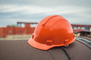 Fabrika işçisi kask